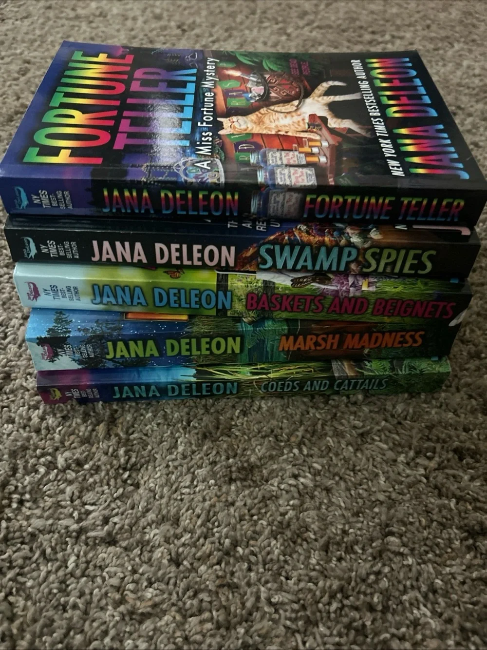 Jana DeLeon Miss Fortune Mystery 5-Book Set - A Miss Fortune Mystery Series
